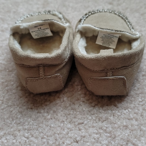 Baby slippers, 3-6 months, beige, moccasins - Picture 3 of 7